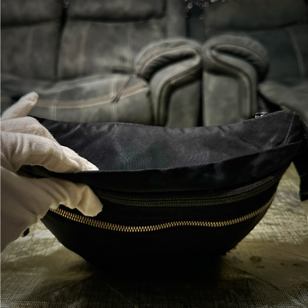 Lululemon Athletica Black Adventurer Belt Bag ❌80% OFF SALE❌ - Picture 11 of 16